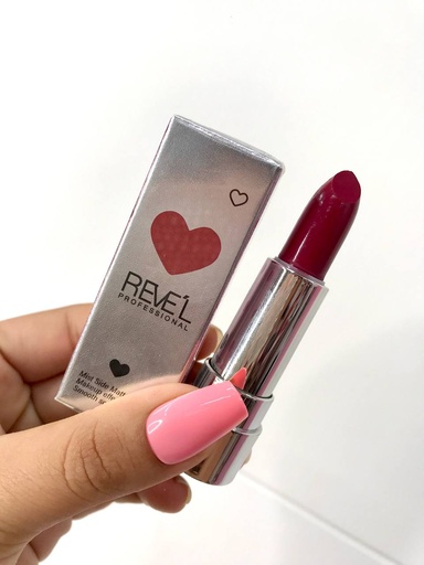 Labial barra corazon Revel LA-333